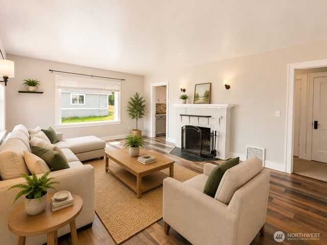 3528 Hoyt Avenue, Everett, WA 98201