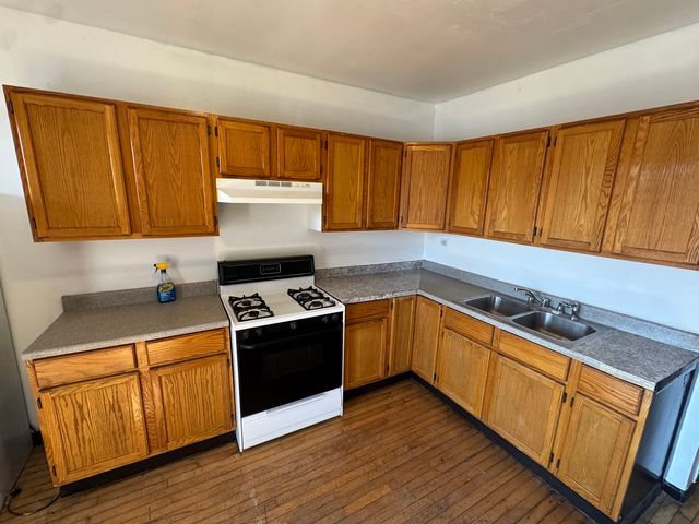 4251 W Haddon Avenue 1, Chicago, IL 60651