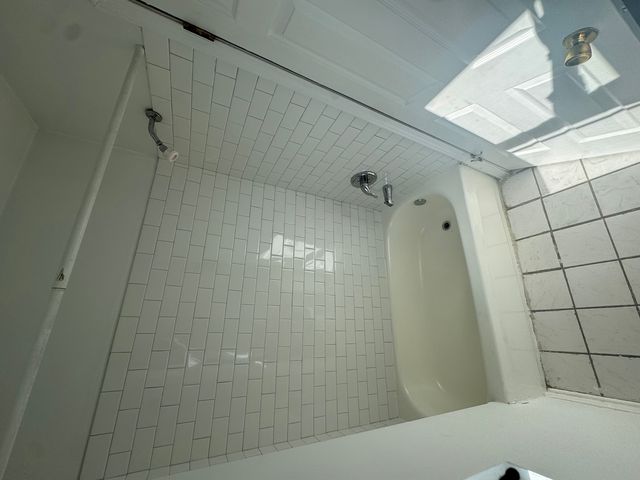 4251 W Haddon Avenue 1, Chicago, IL 60651