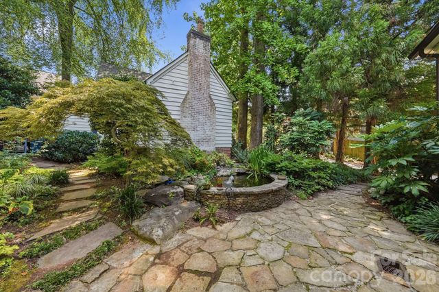2700 Belvedere Avenue, Charlotte, NC 28205