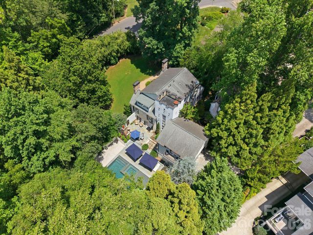 2700 Belvedere Avenue, Charlotte, NC 28205