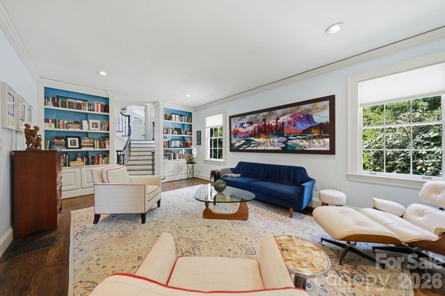 2700 Belvedere Avenue, Charlotte, NC 28205