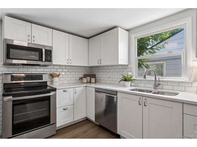 3000 S Corona St, Englewood, CO 80113