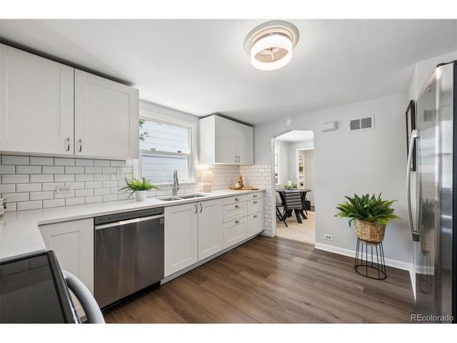 3000 S Corona St, Englewood, CO 80113