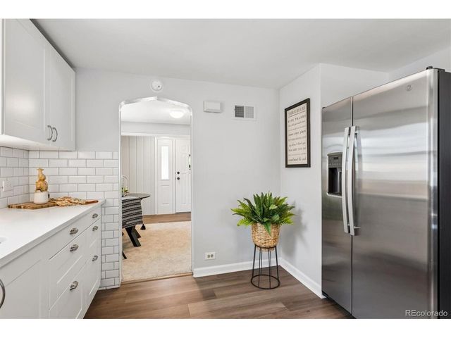 3000 S Corona St, Englewood, CO 80113