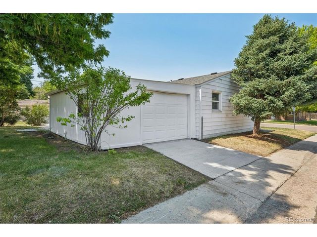 3000 S Corona St, Englewood, CO 80113