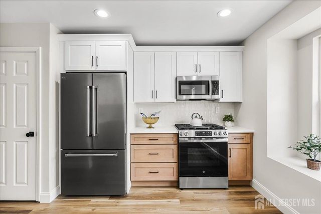 3002 Kapalua Court, Freehold, NJ 07728
