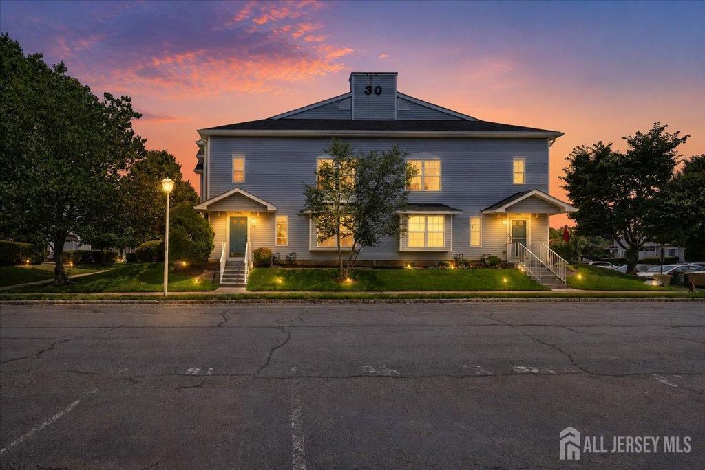 3002 Kapalua Court, Freehold, NJ 07728