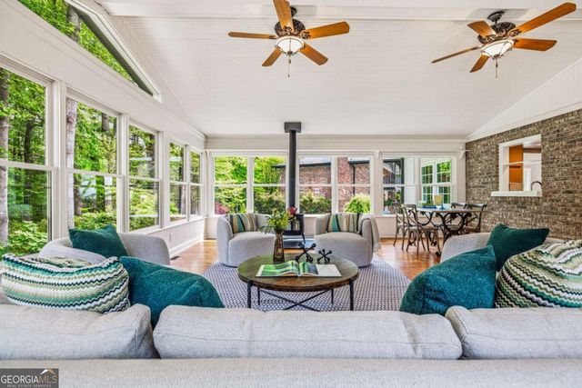 1111 Banbury Cross, Avondale Estates, GA 30002