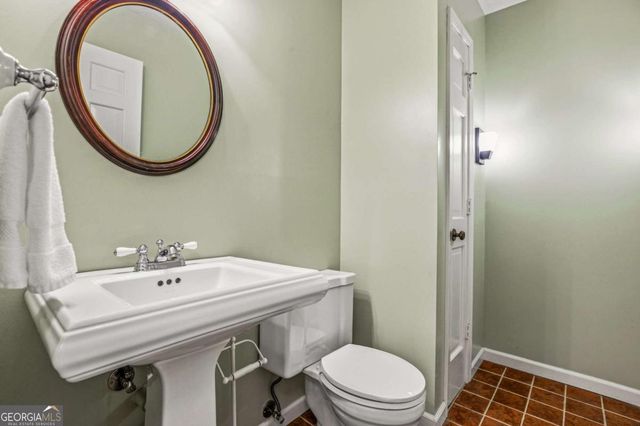 1111 Banbury Cross, Avondale Estates, GA 30002