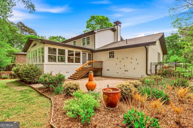 1111 Banbury Cross, Avondale Estates, GA 30002