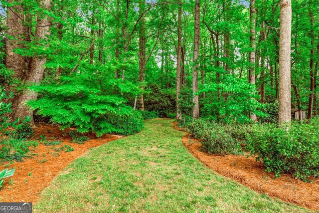 1111 Banbury Cross, Avondale Estates, GA 30002