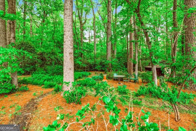 1111 Banbury Cross, Avondale Estates, GA 30002