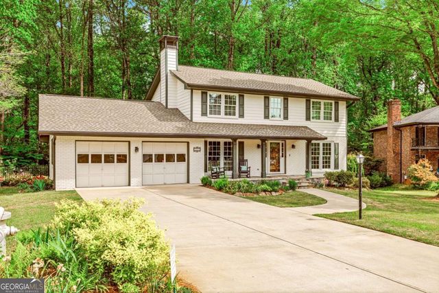 1111 Banbury Cross, Avondale Estates, GA 30002