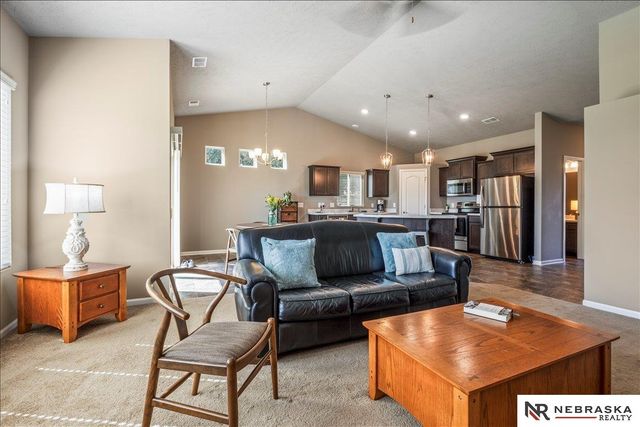 14283 Martin Street, Omaha, NE 68142