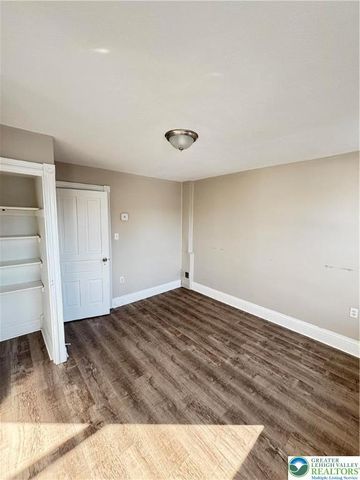 815 North Silk, Allentown City, PA 18102