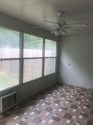 326 Spring Lake N Drive, Mobile, AL 36695