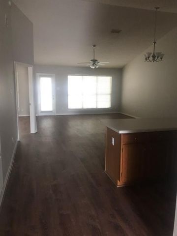 326 Spring Lake N Drive, Mobile, AL 36695