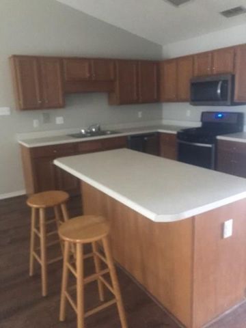 326 Spring Lake N Drive, Mobile, AL 36695