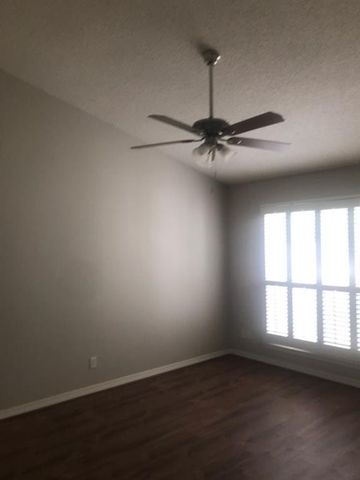 326 Spring Lake N Drive, Mobile, AL 36695