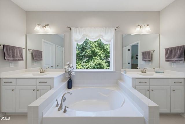 7224 Villoria Lane, Raleigh, NC 27617