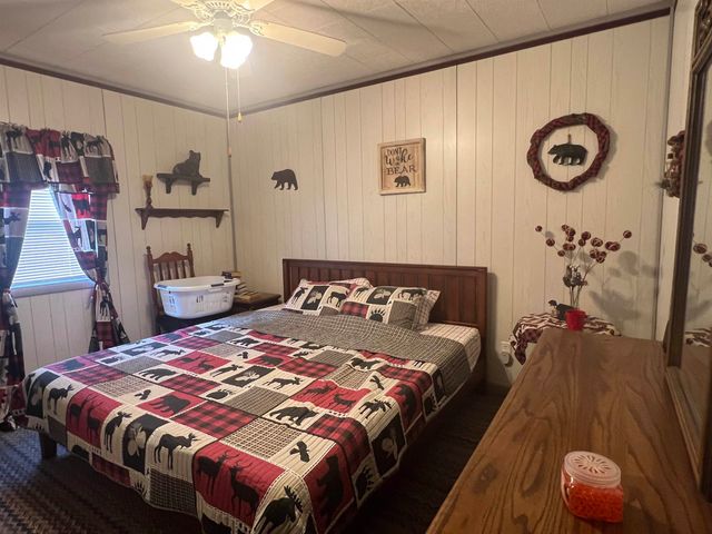 917 Oak Drive, Lake, MI 48632