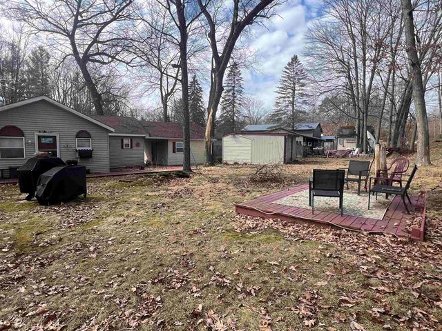 917 Oak Drive, Lake, MI 48632
