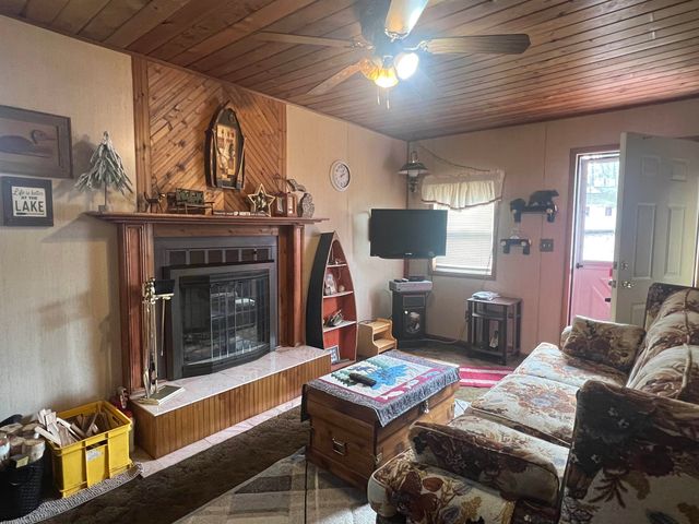 917 Oak Drive, Lake, MI 48632