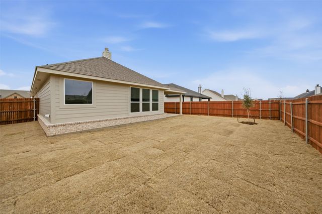 1228 Sabine River Lane, Springtown, TX 76082