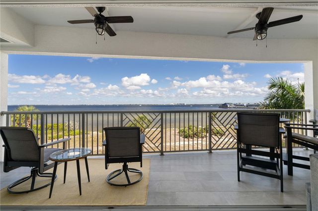 1425 PARK BEACH CIRCLE 132, Punta Gorda, FL 33950