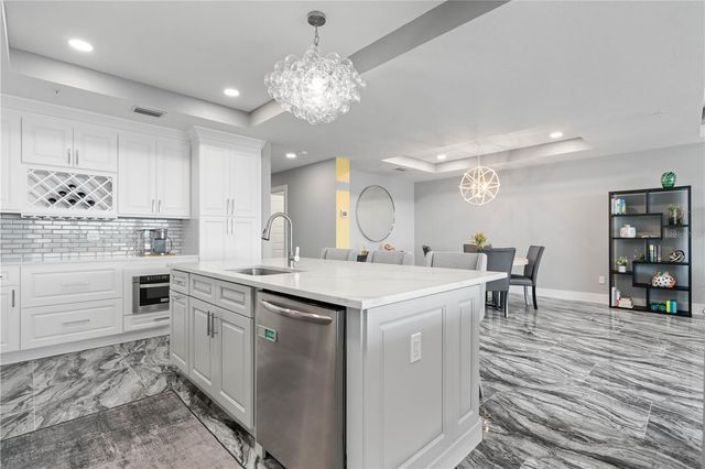 1425 PARK BEACH CIRCLE 132, Punta Gorda, FL 33950