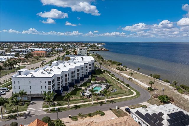 1425 PARK BEACH CIRCLE 132, Punta Gorda, FL 33950