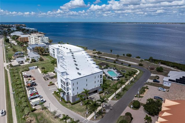 1425 PARK BEACH CIRCLE 132, Punta Gorda, FL 33950