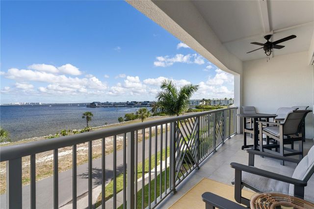 1425 PARK BEACH CIRCLE 132, Punta Gorda, FL 33950