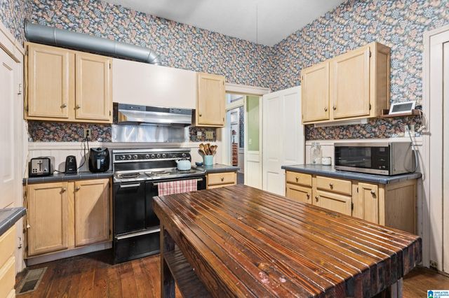 208 MCKIBBON STREET, Oxford, AL 36203