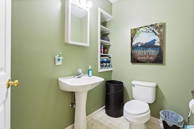 208 MCKIBBON STREET, Oxford, AL 36203