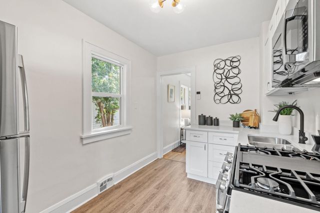 4214 Vincent Avenue N, Minneapolis, MN 55412