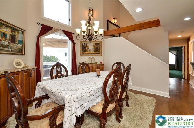 5061 Wendi Drive West, Upper Milford Twp, PA 18092