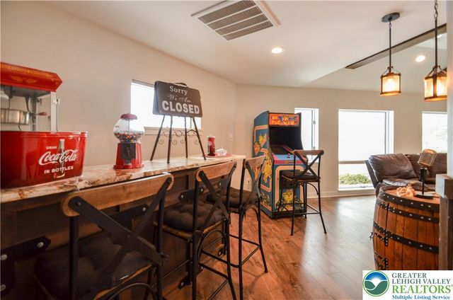 5061 Wendi Drive West, Upper Milford Twp, PA 18092