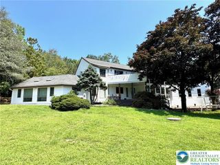5061 Wendi Drive West, Upper Milford Twp, PA 18092