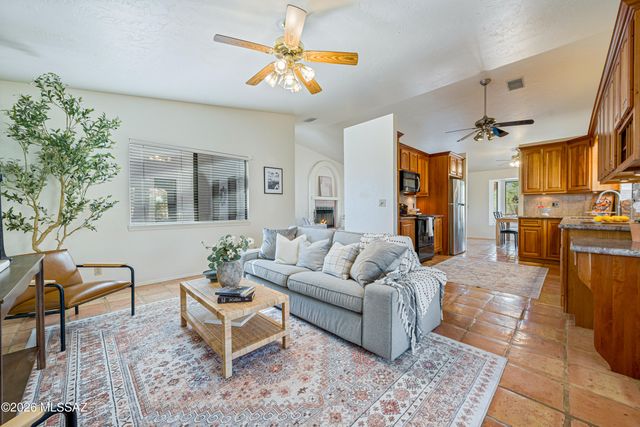9801 E Prospect Lane, Tucson, AZ 85749