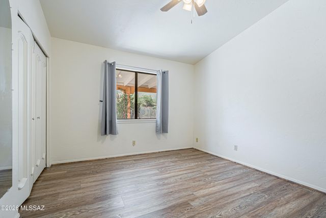 9801 E Prospect Lane, Tucson, AZ 85749