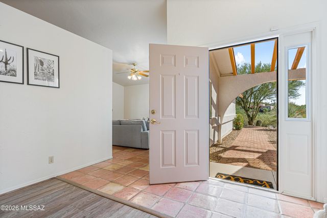 9801 E Prospect Lane, Tucson, AZ 85749