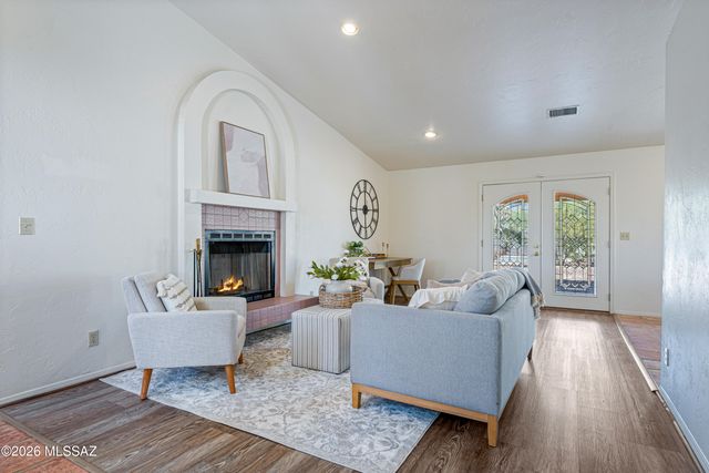 9801 E Prospect Lane, Tucson, AZ 85749