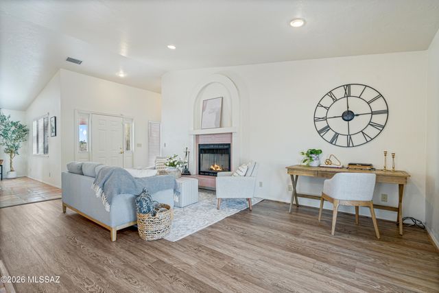9801 E Prospect Lane, Tucson, AZ 85749