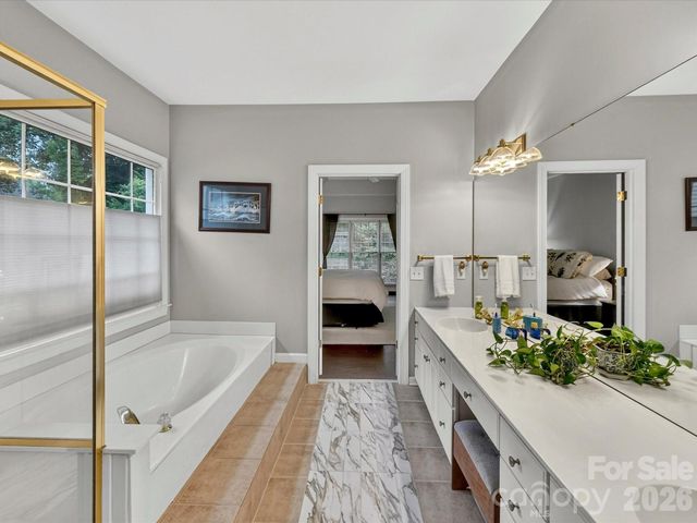 5707 Durston Court, Charlotte, NC 28269