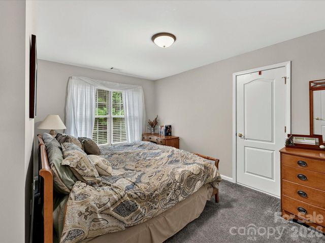 5707 Durston Court, Charlotte, NC 28269