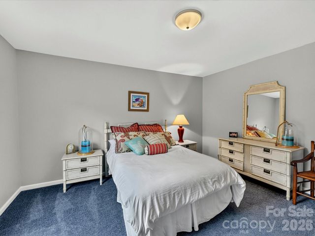 5707 Durston Court, Charlotte, NC 28269