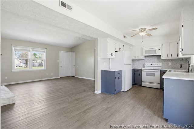 6319 Rustic Ridge, Hope Mills, NC 28348