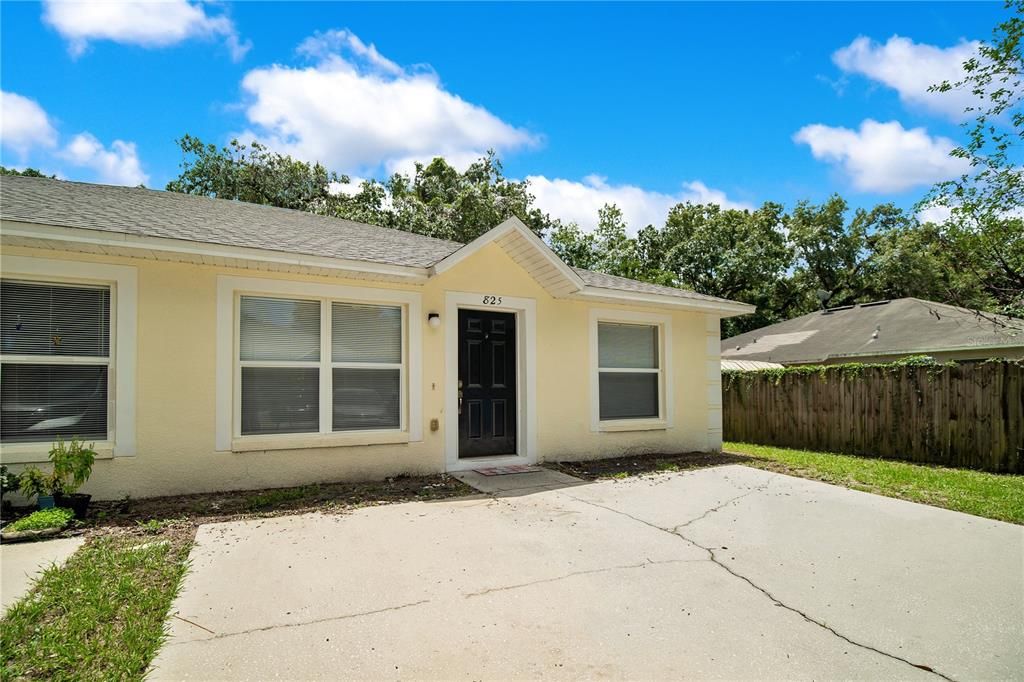 825 DOUGLASS AVENUE, Oviedo, FL 32765